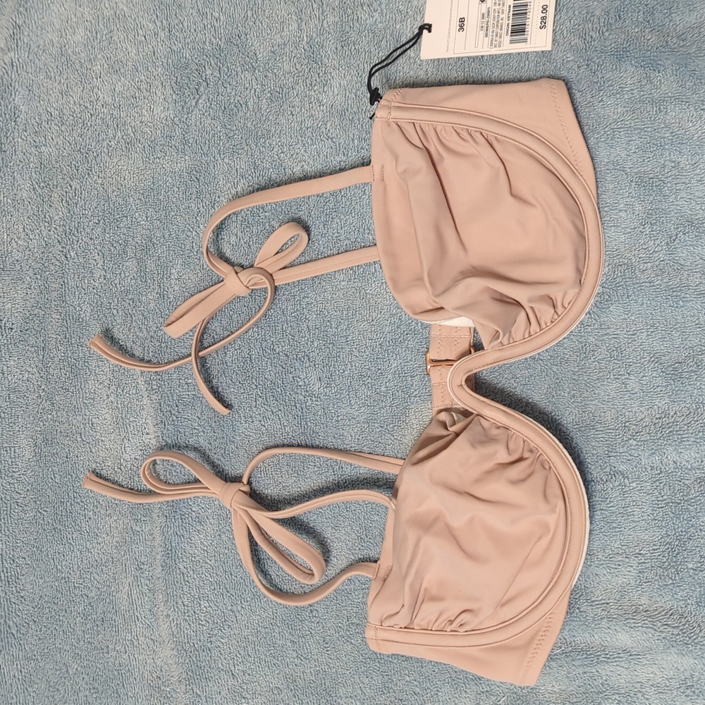 Shade & Shore 36B NWT ladies bikini top swim
